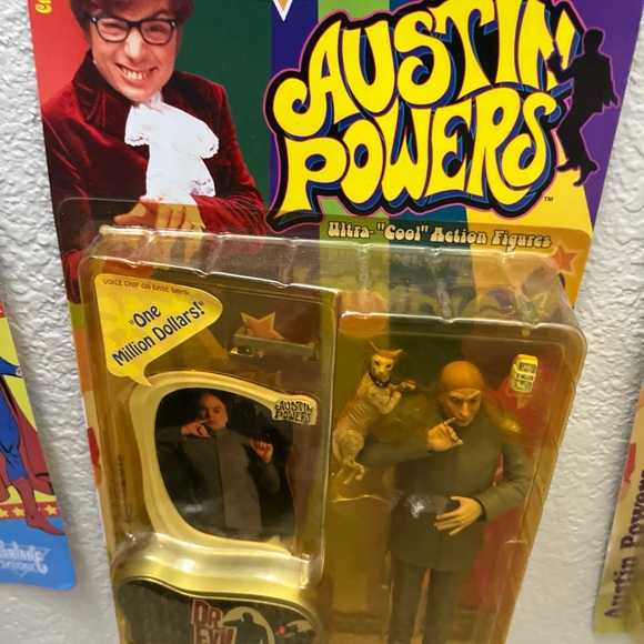 1999 Todd McFarlane - Austin Powers - Ultra “Cool” Action Figure Dr. Evil - NEW - Picture 1 of 9